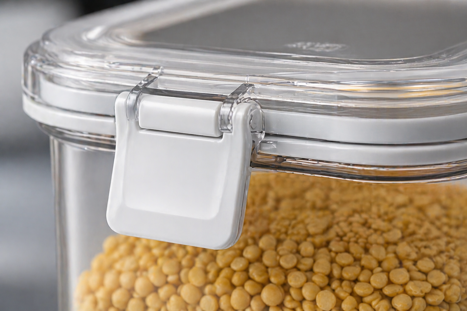 “Stop Messy Kitchen! Try This Hack” 2 close up of airtight food storage container lid locking mechanism with silicone seal